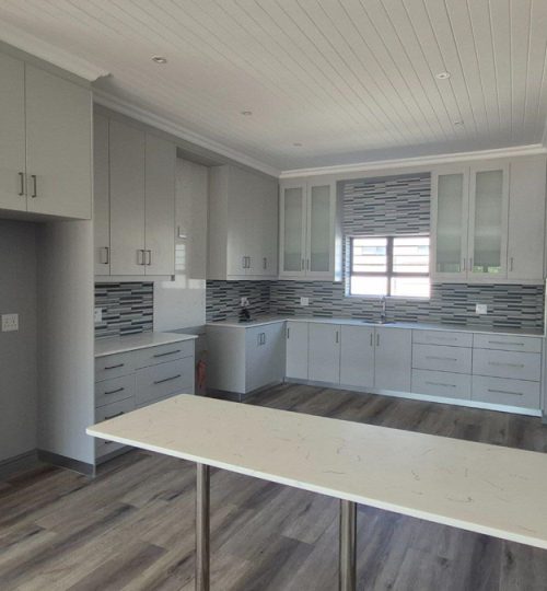 4 Bedroom House for Sale in Tafelzicht