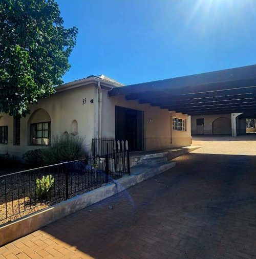 3 Bedroom House for Sale in Bergzicht